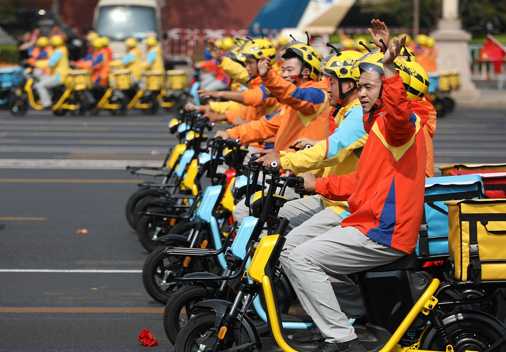 互联网巨头加速布局共享换电市场，2020或将成为换电元年